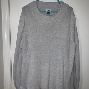 Old Navy gray sweater with ruffle across bottom!
